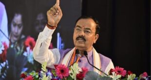 मदरसा आतंकवाद पैदा करता है', केशव प्रसाद मौर्य के इस तीखे बयान पर भड़के मौलाना, दी कड़ी नसीहत
