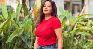 मानसून में मोनालिसा ने ढाया कहर; डेनिम शॉर्ट्स और लाल टॉप में दिए स्टाइलिश पोज