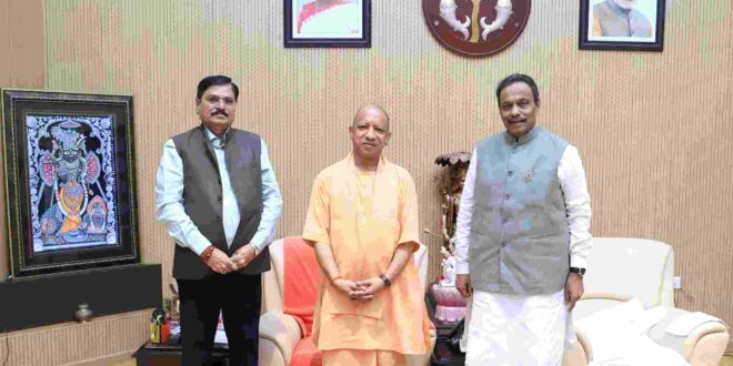 CM योगी ने बाढ़ प्रभावित चित्रकूट दौरे से पहले सेल्फी वीडियो जारी कर दिया बाढ़ राहत का संदेश