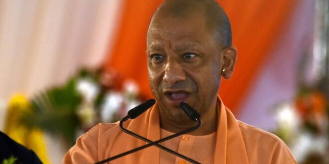 गोरखपुर में शिक्षक दिवस का भव्य जलसा: सीएम योगी 81 शिक्षकों को करेंगे राज्य व मुख्यमंत्री अध्यापक पुरस्कार से सम्मानित, 2 साल का सेवा विस्तार और आजीवन मुफ्त बस यात्रा का मिलेगा तोहफा