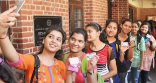 चुनाव आयोग के भीतर मतभेद से लटका Gen Z का वोटिंग अधिकार