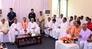 प्रयागराज में केशव, कार्यकर्ताओं से की भेंट कर संगठन के अलग अलग विषयों पर की चर्चा