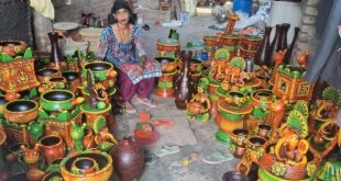 योगी सरकार की पहल से ग्रामीण महिलाओं के स्थानीय उत्पादों को मिल रहा अंतरराष्ट्रीय बाजार