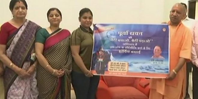 लखनऊ की पर्वतारोही पूर्वा धवन ने 5,826 मीटर ऊंची रुद्रगैरा चोटी पर फहराया तिरंगा