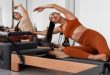 वजन घटाने और बॉडी टोनिंग के लिए 5 असरदार पिलेट्स (Pilates) एक्सरसाइज: कोर स्ट्रेंथ के साथ कैलोरी बर्न करने की गाइड