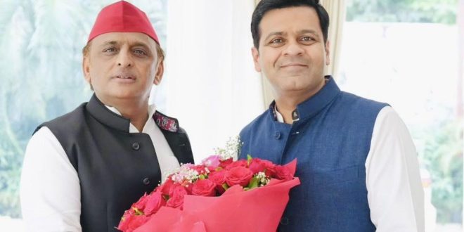 धनराज नाथवानी ने समाजवादी पार्टी के विकास कार्यों की खुलकर की तारीफ