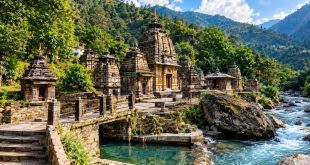 बिना सीमेंट जुड़े खड़े हैं 16 मंदिर: यहां का कुंड बताता है मौसम का हाल, जानें अल्मोड़ा के त्रिनेत्र महादेव का रहस्य